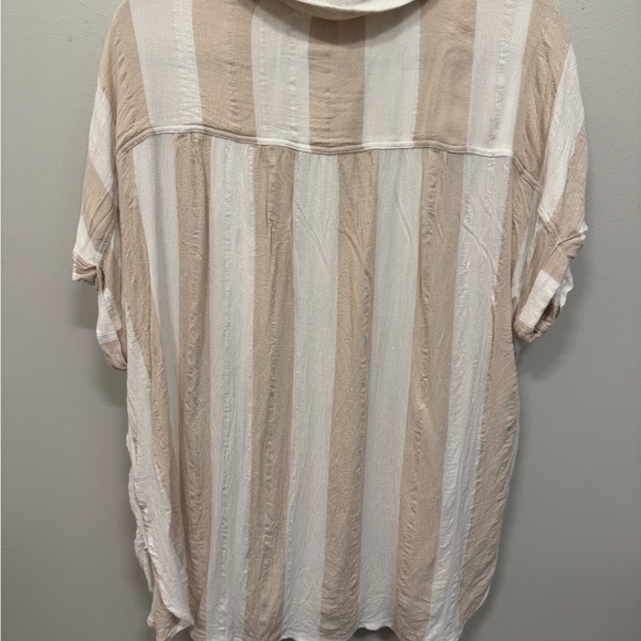 American Eagle Outfitters Slightly Sheer Gauzy Striped Button Down Shirt XL EUC - Picture 5 of 8